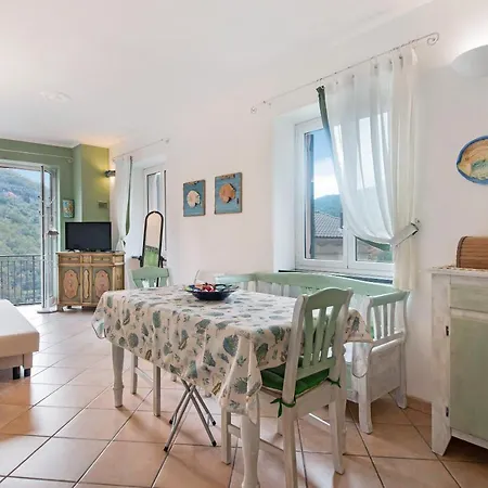 Apartment Le Cicale A Due Passi Dal Mare